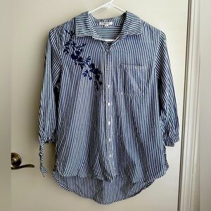 Maurice’s blue and white striped long sleeve women’s blouse size small
